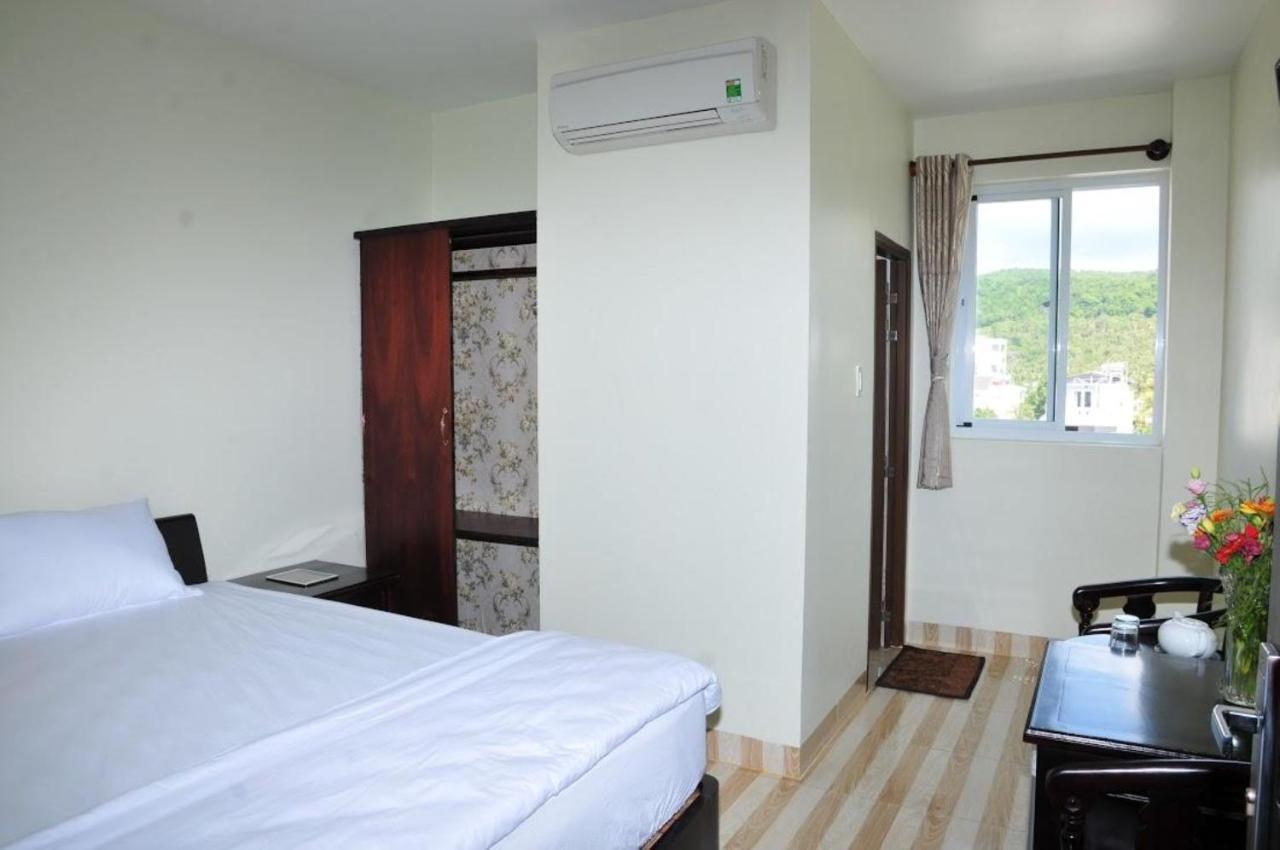 Tung Huong Hotel Фукуок Екстер'єр фото
