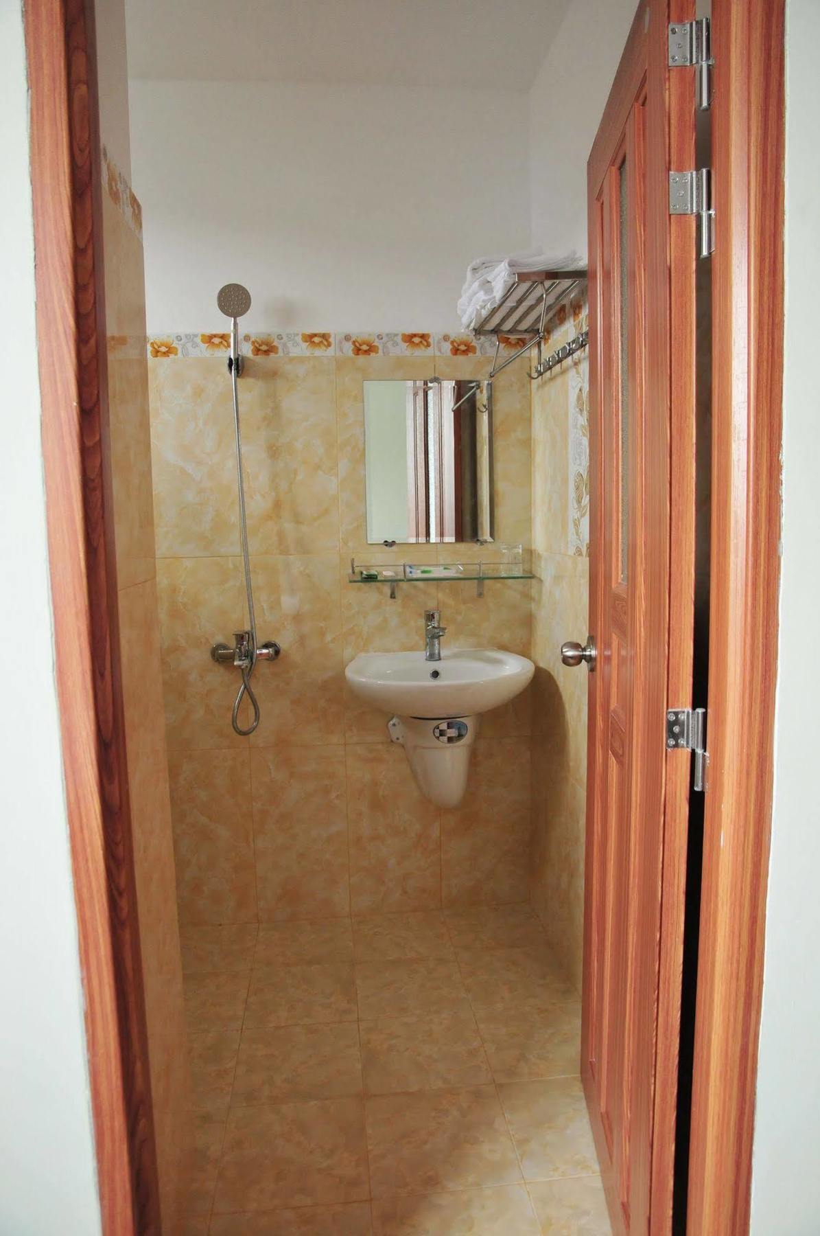 Tung Huong Hotel Фукуок Екстер'єр фото